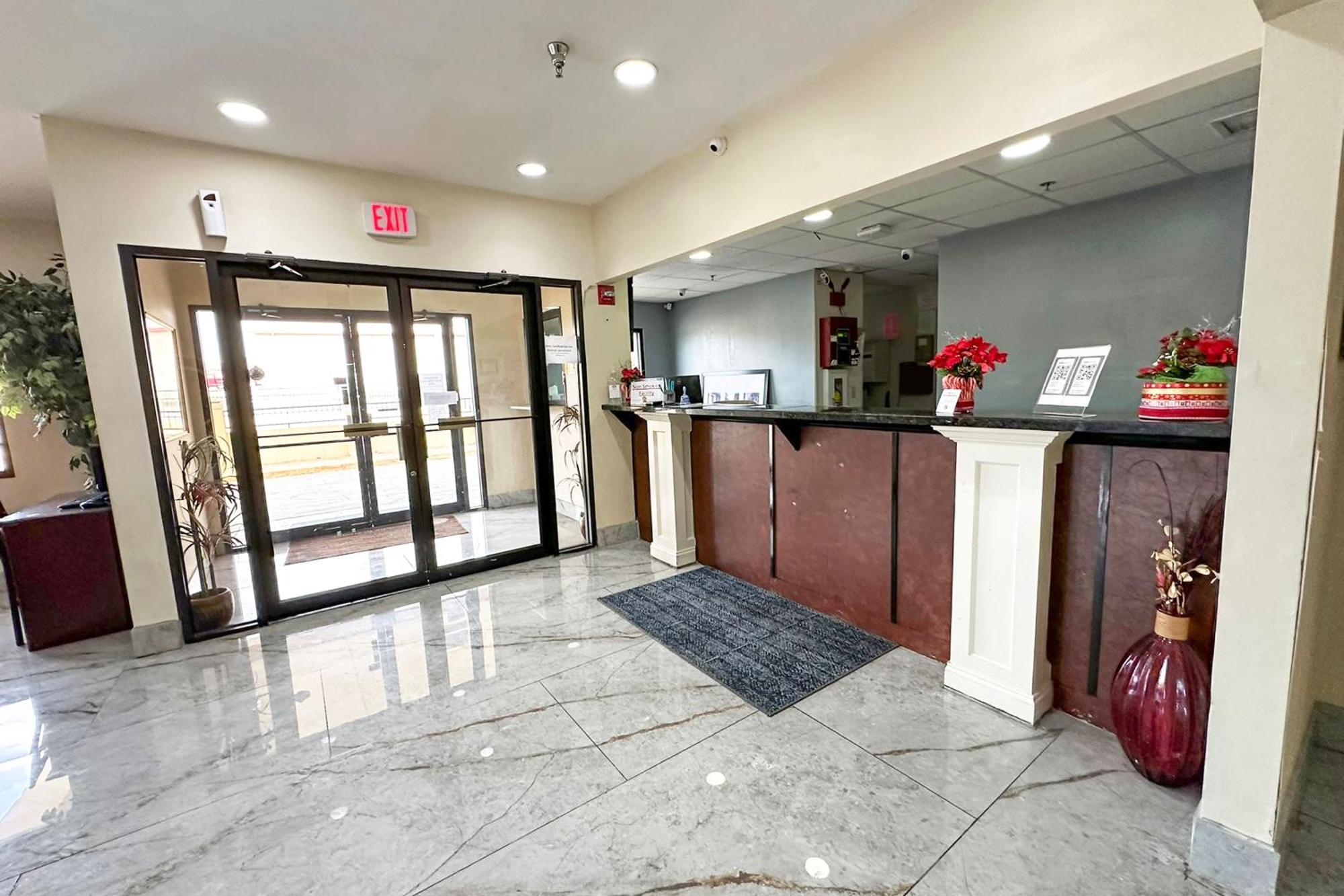Oyo Hotel Rome West Ga Екстериор снимка