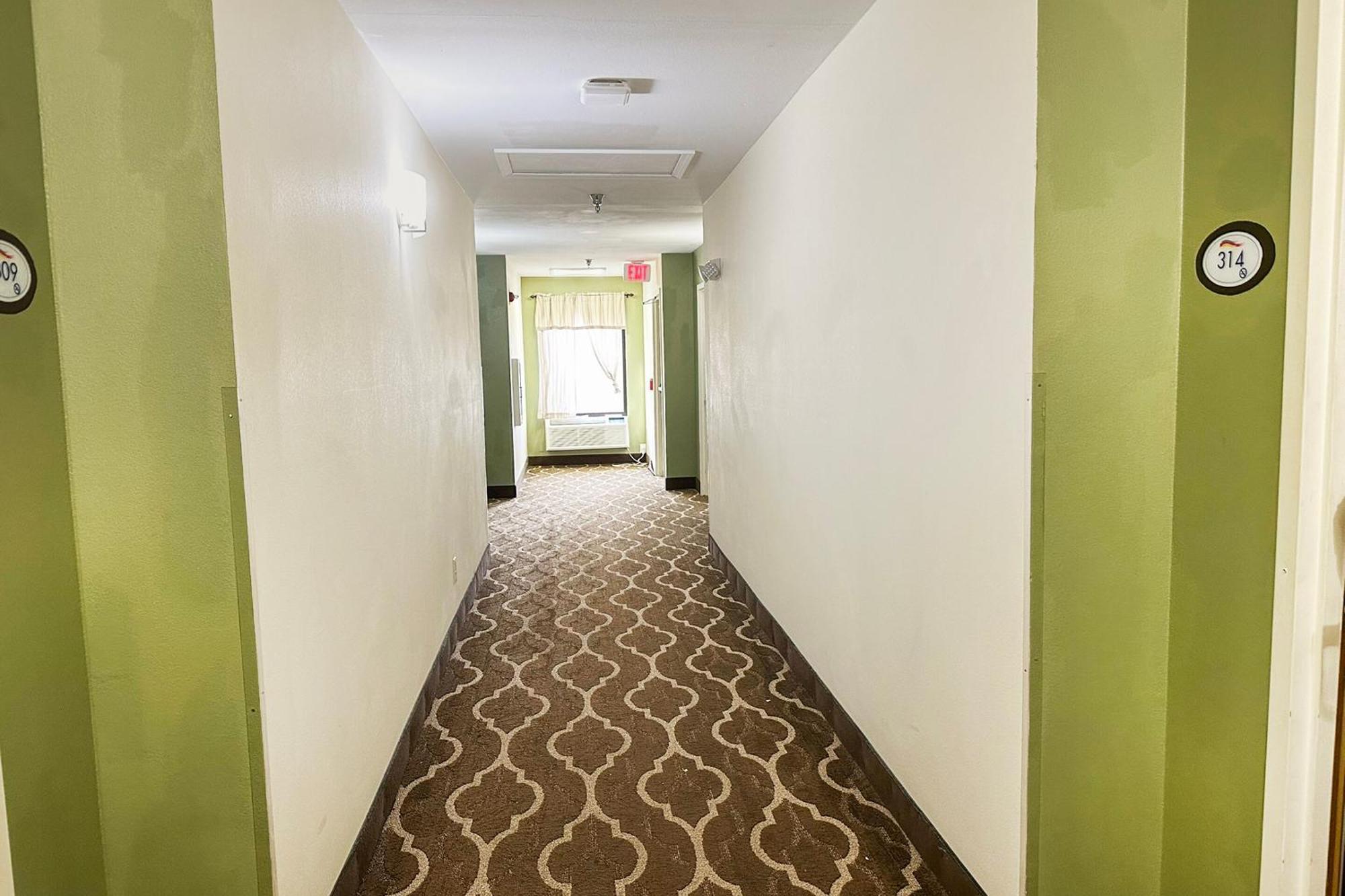 Oyo Hotel Rome West Ga Екстериор снимка