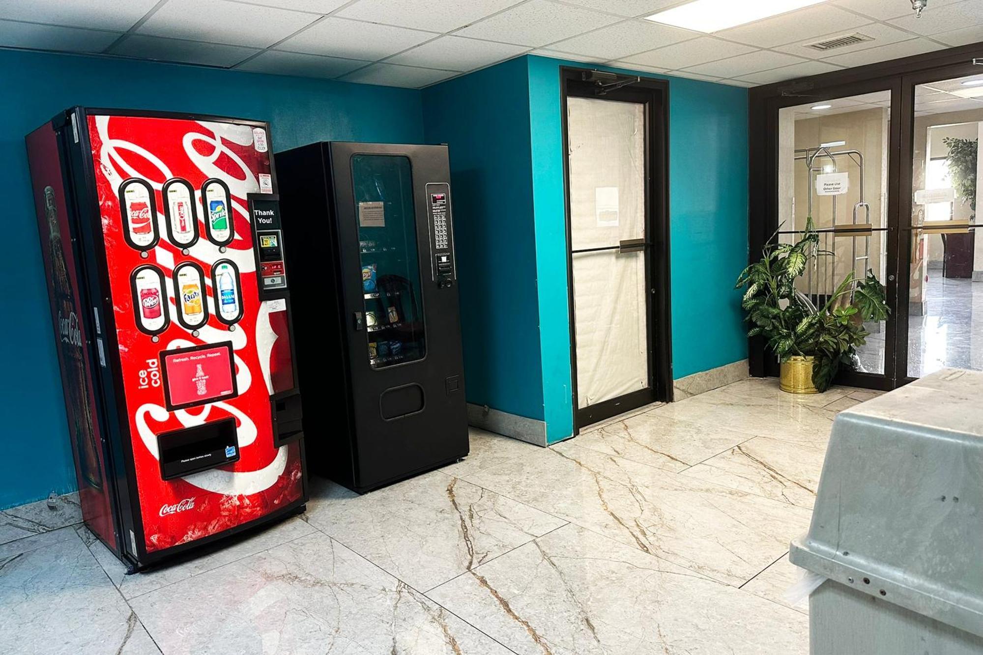 Oyo Hotel Rome West Ga Екстериор снимка